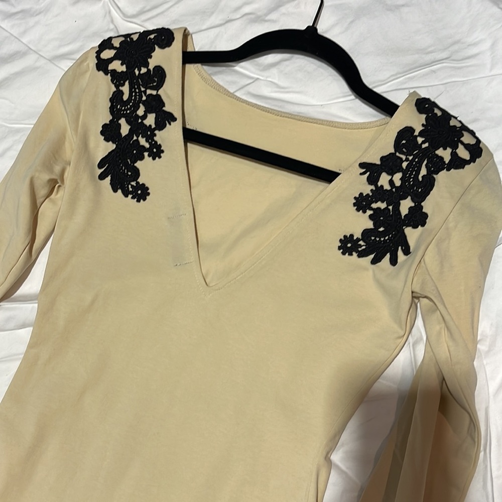 MOTEL ROCKS Gina Bodycon Dress Ivory/Black Lace S NWOT *As Seen On!* - Picture 5 of 6